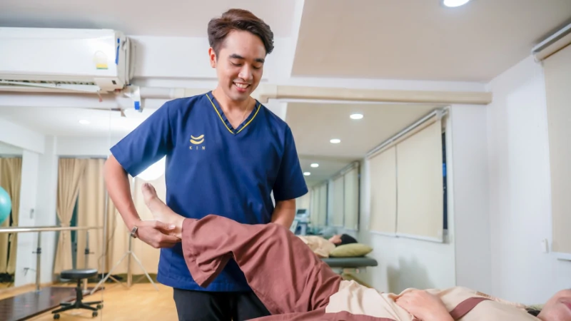 คลินิกโรคกระดูกและข้อ (Orthopedic Clinic)